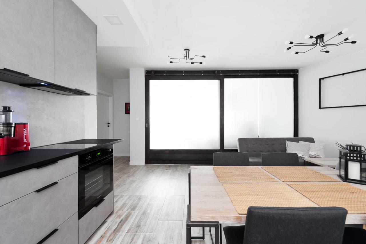 Ludwinowska11 Apartments كراكوفيا المظهر الخارجي الصورة
